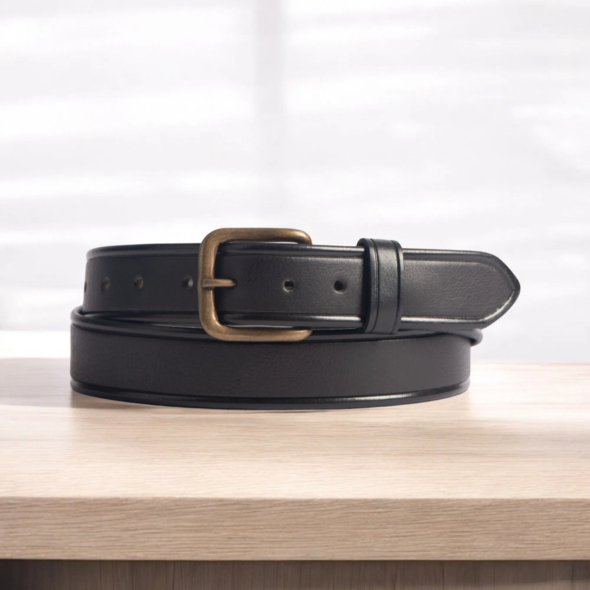 Velora- Black Edge Pipe Formal Leather Belt with Gold Buckle - Made in Canada